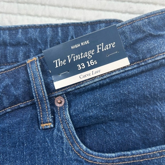 NWT Abercrombie & Fitch “Curve Love”Jeans. High Rise. Vintage Flare. Siz… - Picture 4 of 11